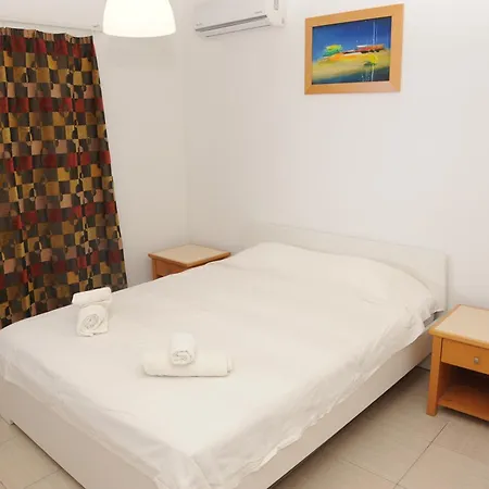 Apartament Ariadne 201 - 300m From Lighthouse Paphos