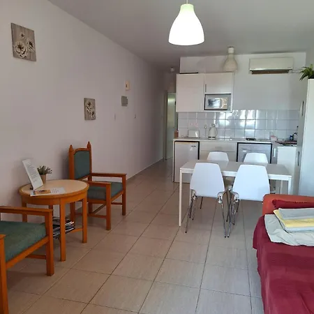 Ariadne 201 - 300m From Lighthouse Apartament *